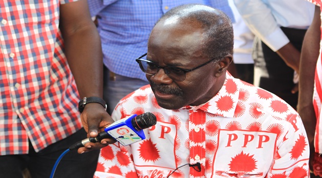 dr nduom talks about bad state of roads in ghana and prestea